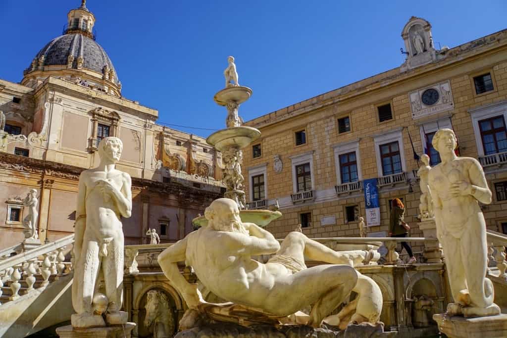 The Pretoria Fountain - two days in Palermo