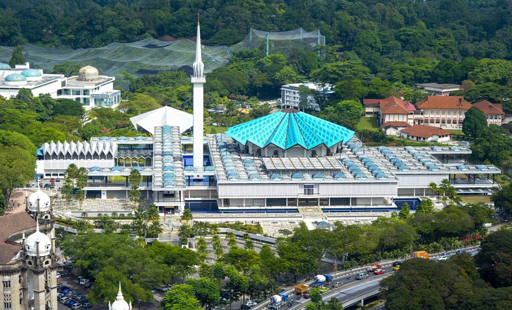 National mosque- 2 days in Kuala Lumpur
